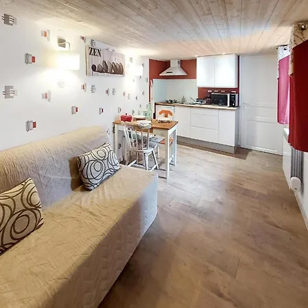 1 Bedroom Gorgeous In Semesterbostad Maclas