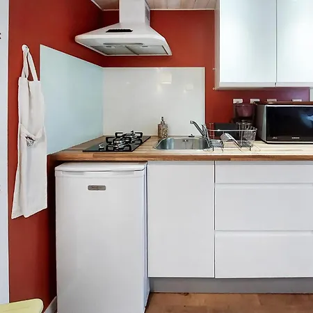 1 Bedroom Gorgeous In * Maclas