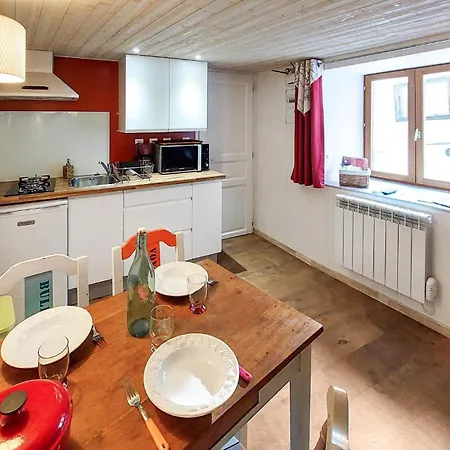 1 Bedroom Gorgeous In Semesterbostad *